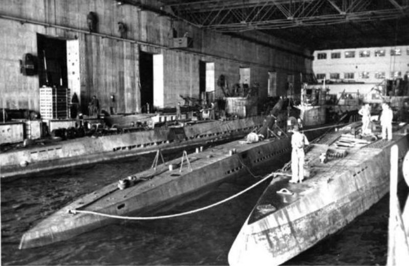 Base de sous-marins de Brest