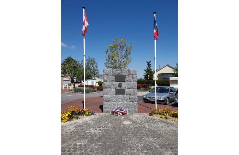 Monument North Shore New Brunswick Regiment.