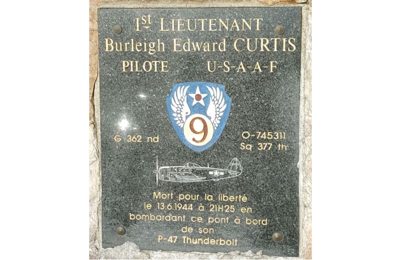 Crash 1st Leutnant Burleigh Edward Curtis