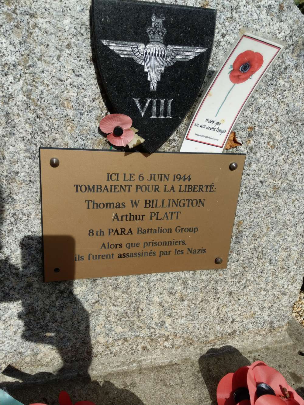 Mémorial 8th Parachute battalion Thomas W BILLINGTON & Arthur Platt